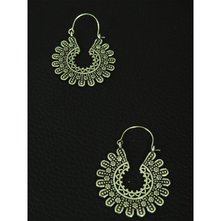 Boucles d'oreilles ronde style fleur