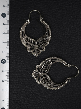Boucles d'Oreilles Argentées Inspiration Broderie Faite main Style Indienne ronde ethnique