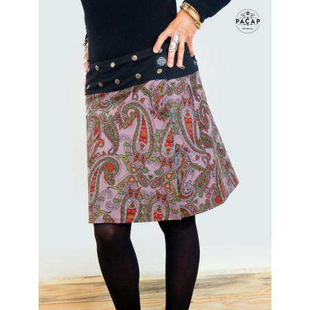 jupe trapèze fendue motif paisley rouge et gris ceinture bouton pression femme