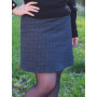 Tenue femme jupe chic couleur gris avec collant manteau noir jupe tailleur, jupe habillée, jupe epaisse jupe hiver