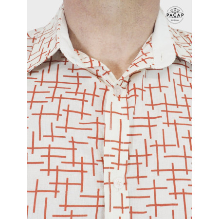 chemise blanche en voile de coton imprimé croix rouge