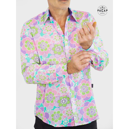 chemise rose et violette hawaienne a manche longue en voile de coton imprimé grosse fleurs a revers