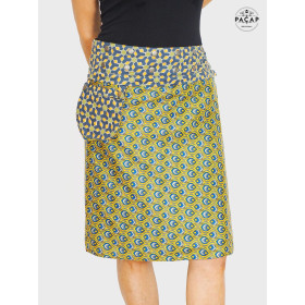 jupe jaune, motif paon, jupe droite multi taille, portefeuille, bouton pression , wrap, ethnique, zippée, boutonnée