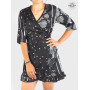 robe cache coeur femme, robe noire portefeuille, robe courte satinée, robe femme en soie à nouer, robe satinée à volant