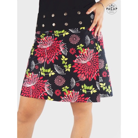 Jupe noire à fleurs, jupe trapèze, jupe asymetrique, jupe a chic, juep pas cher, jupe wrap, jupe cache coeur, jupe genoux fendue