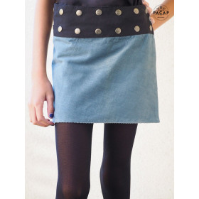 mini jupe velours pour fille, jupe hiver petite fille, jupe courte enfant, jupe bleu claire, jupe droite à boutons