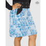 jupe longue blanche imprimé fleurs bleue avec poche en jean