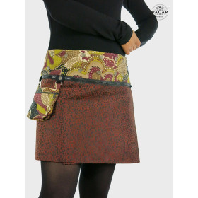 jupe courte en velours zippée motif léopard pochette incluse assortie