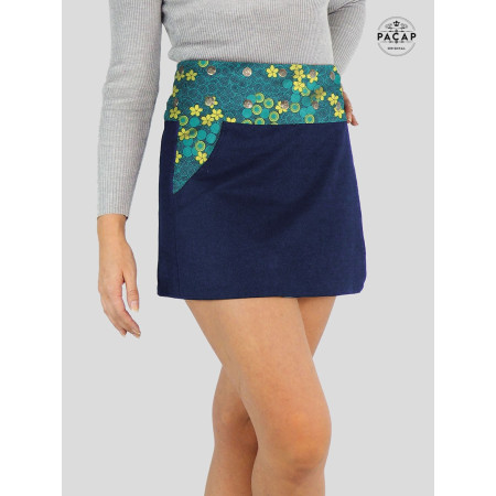 mini jupe liberty verte en jean bleu pour femme avec poche coupe droite réversible et boutonnée