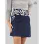 jupe portefeuille en jean bleu motif mandala pour femme coupe droite hauteur genoux poche et ceinture boutonnée devant
