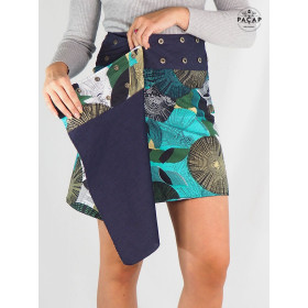 jupe portefeuille femme grande taille en jean bleu réversible motif ethnique abstrait vert ceinture boutonnée