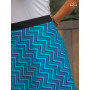 jupe bleue motifs chevrons ceinture noire a attacher en coton taille unique